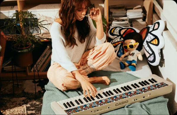 Teclado para estudiante Casiotone conoce a Romero Britto CT-S1FH - Imagen 5