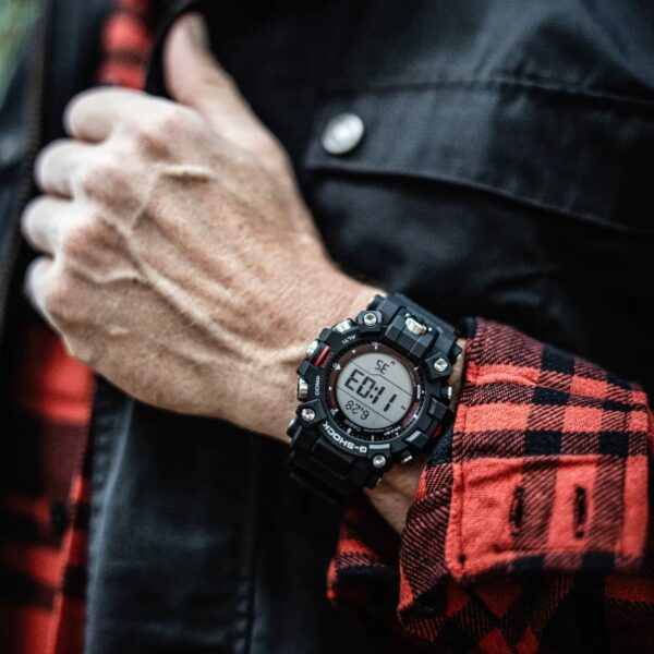 Reloj G-Shock deportivo MASTER of G correa de resina GW-9500-1 - Imagen 2